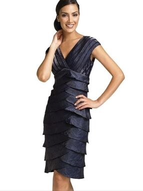Adrianna Papell Metallic Shutter Pleat Tiered Dress Size 12 Mother of Bride